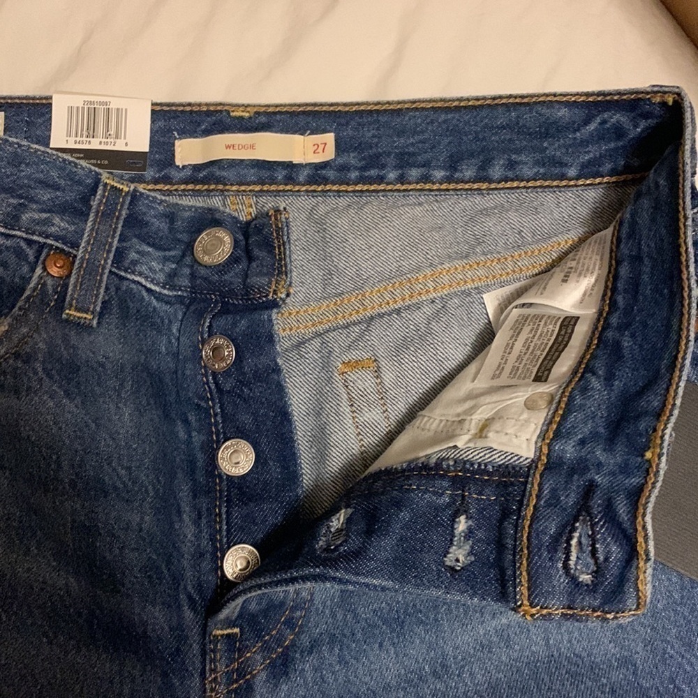 NWT Levis’ Premium Wedgie High Rise Tapered Leg Cotton Jeans, 27 waist - Picture 8 of 10